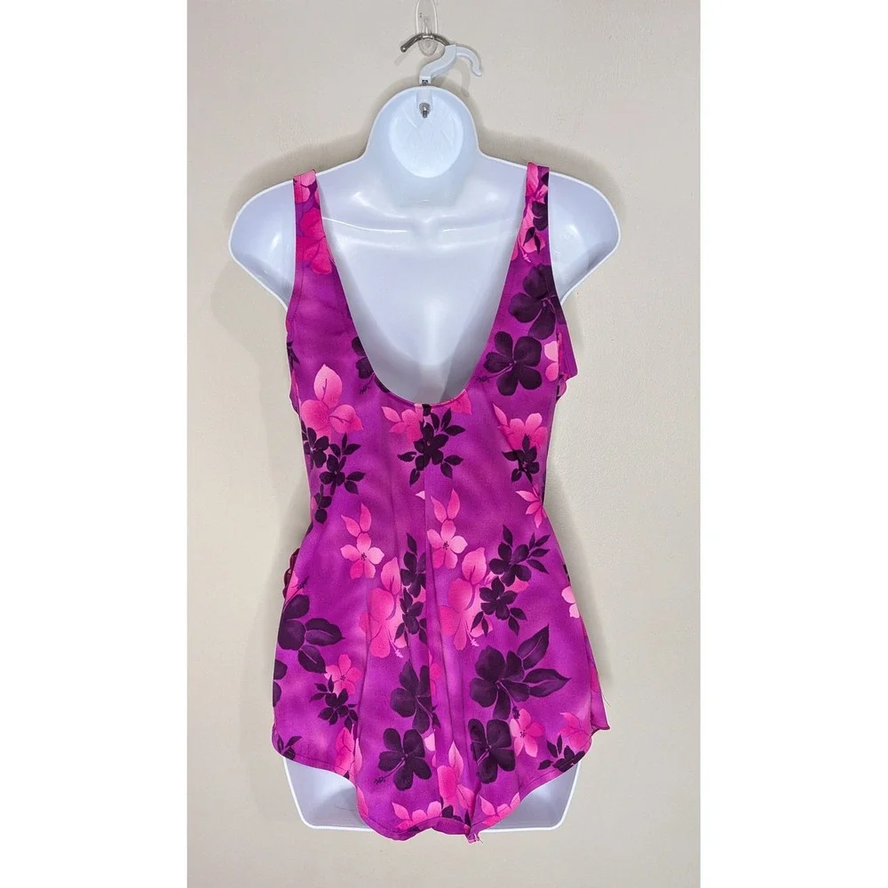 *NWOT* Maxine of Hollywood Women Floral Swimdress Size 18W